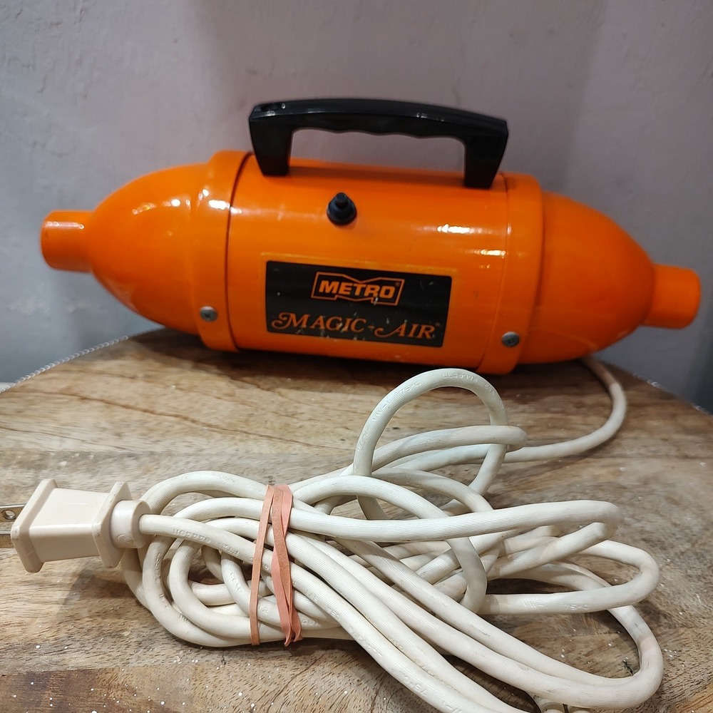Metro Magic-Air Orange Air Pump Blower for Inflatables Pump Only No Hoses Tested